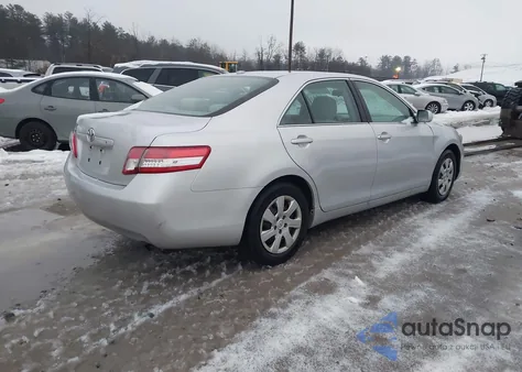 2010 Toyota Camry из США, поврежденный, VIN 4T1BF3EK7AU098629